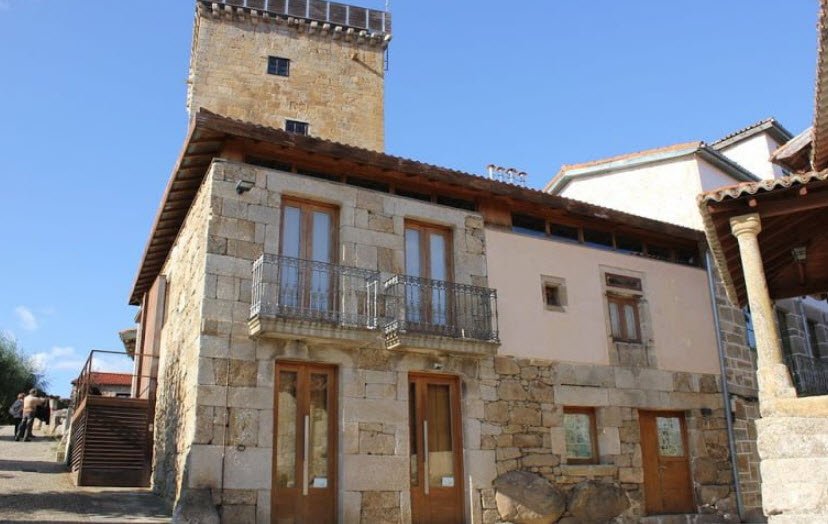 Torre de Vilanova de los Infantes, Spain
